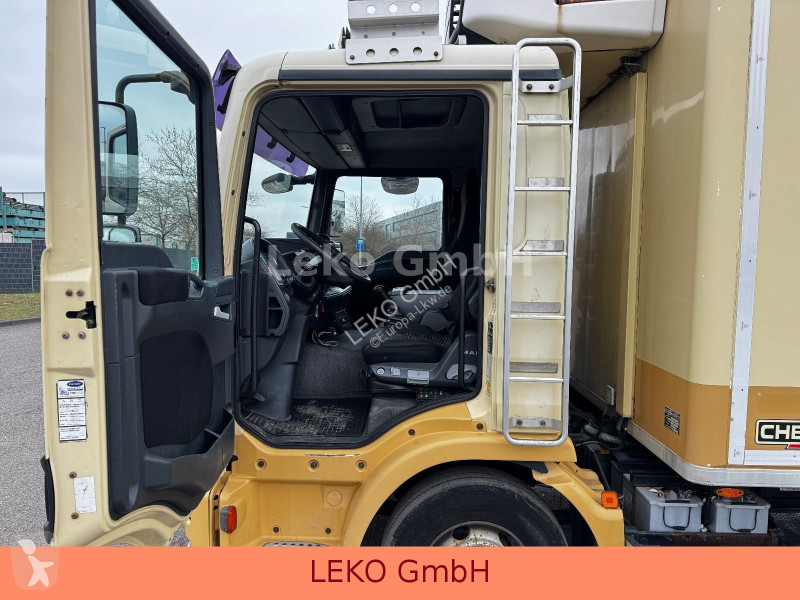 شاحنة MAN 12.220 Mit Carrier Sp 750Mt