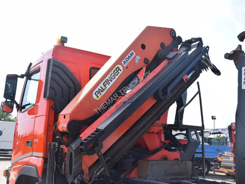 شاحنة Volvo 400 +Palfinger PK 20002 - 3x hydr....