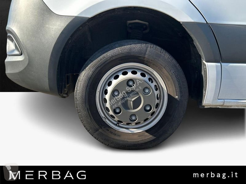 شاحنة Mercedes 419 T 43/35