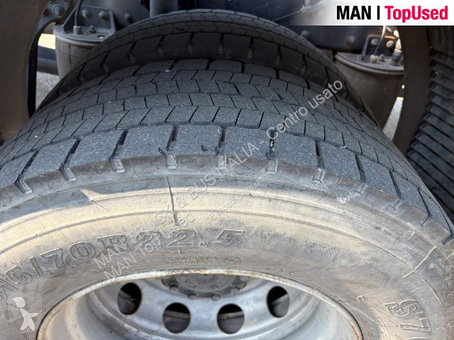 Vrachtwagen MAN TGX 26.470 6X2-4 LL