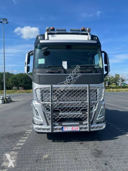 شاحنة Volvo