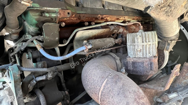 شاحنة Volvo 660 (BIG HUB / GRAND PONT / EJE...