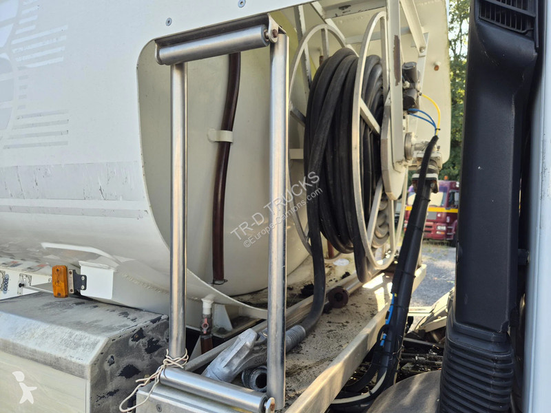 شاحنة Renault 280 DXI 13500L FUEL/CARBURANT - 4...