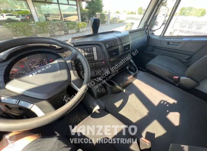 شاحنة Iveco