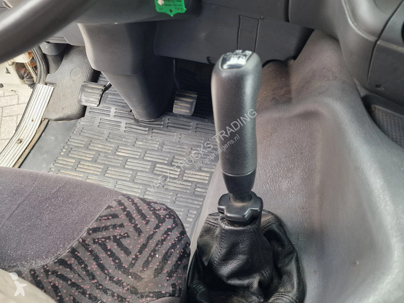 Camion Scania P94 260 - 4x2 - Full air - Manual...