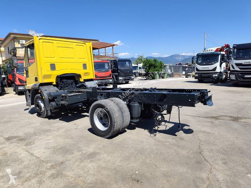 شاحنة Iveco