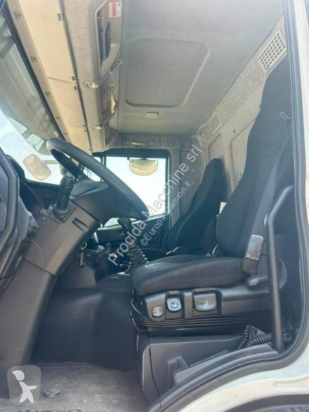 شاحنة Iveco