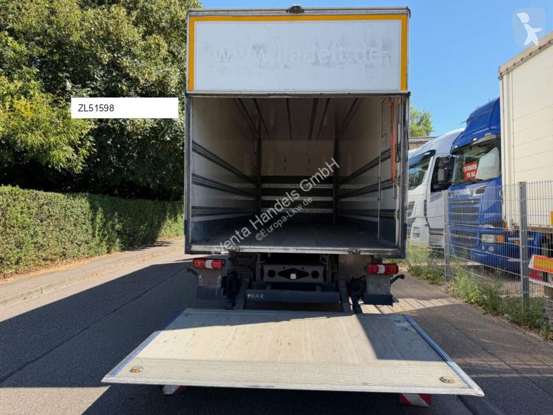 Mercedes 1218 truck
