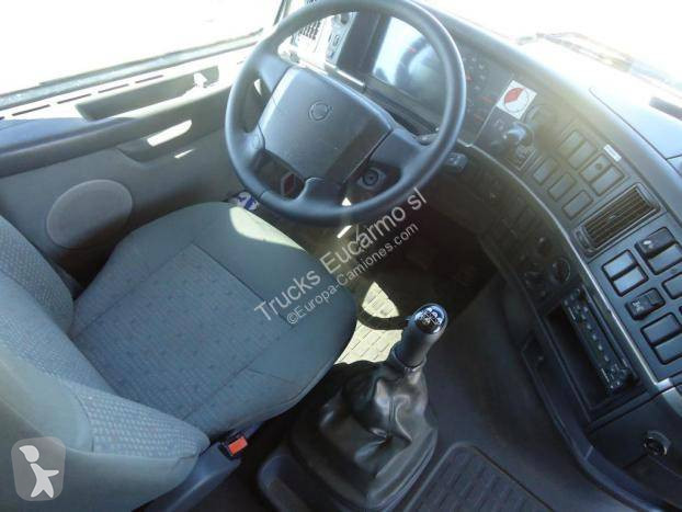 شاحنة Volvo