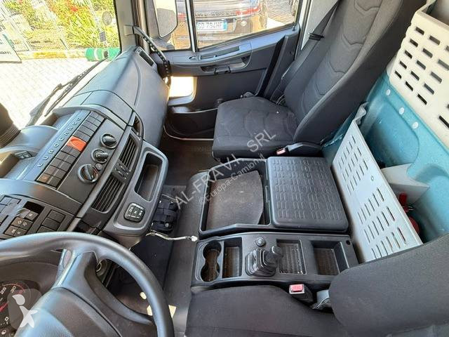 شاحنة Iveco