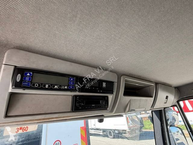 شاحنة Iveco