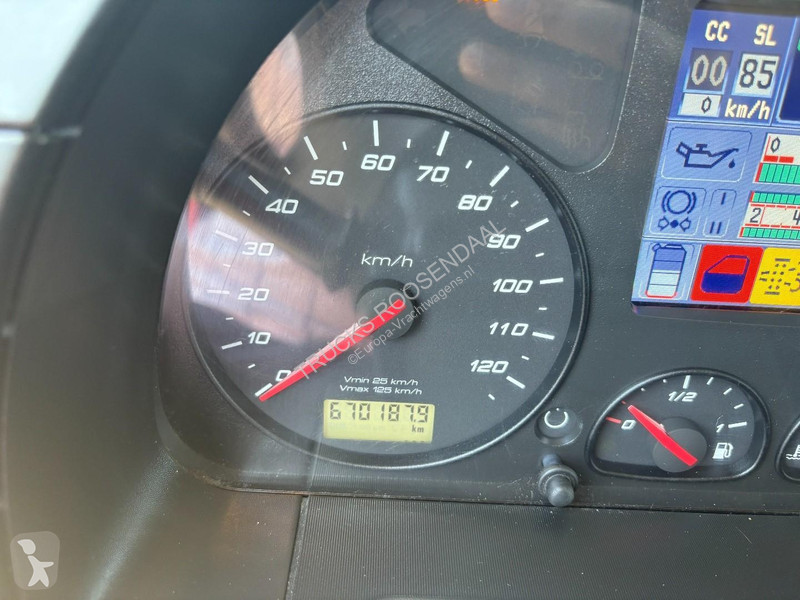 شاحنة Iveco 360 + HMF 4020 K5 + EURO 6 + JIB...