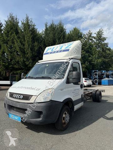 شاحنة Iveco 35C17 FAHRGESTELL