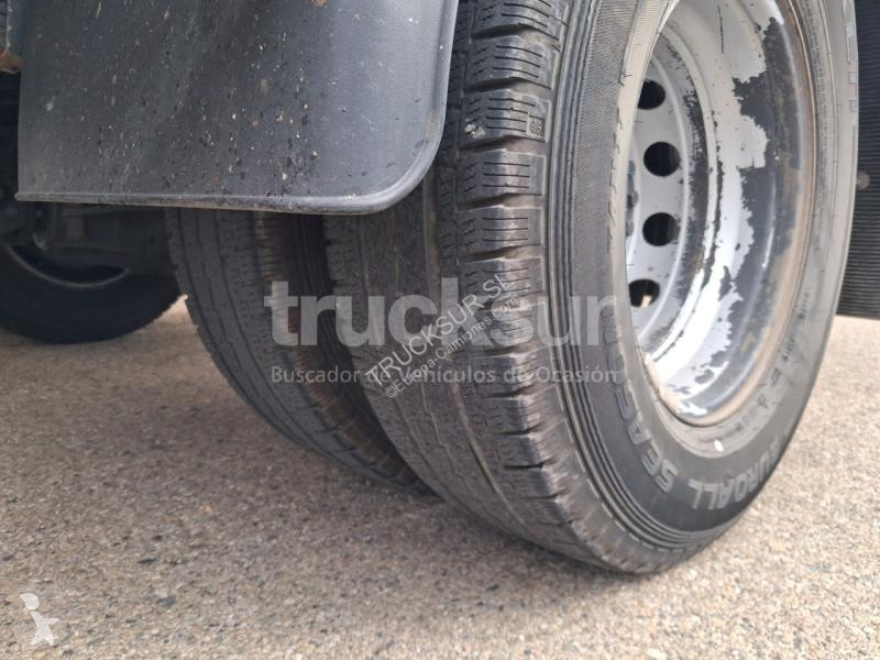 شاحنة Iveco  70C18 ISOTERMO