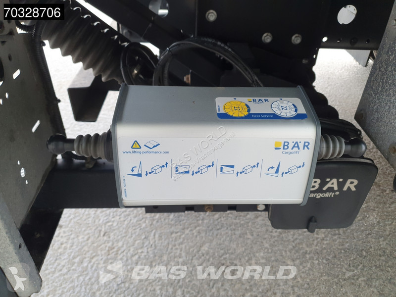 شاحنة Mercedes 1624 4X2 16t 6-Cylinder Engine...