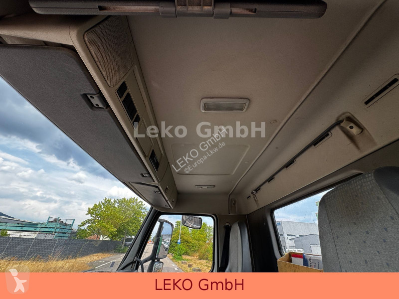Lastbil Volvo 380  8x4 Abrollkipper