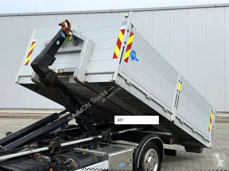 شاحنة Renault D / HAKOWIEC / WYWROTKA