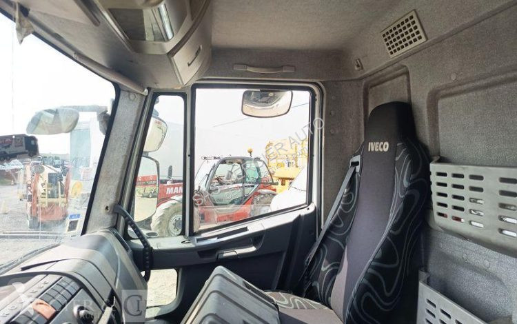 شاحنة Iveco