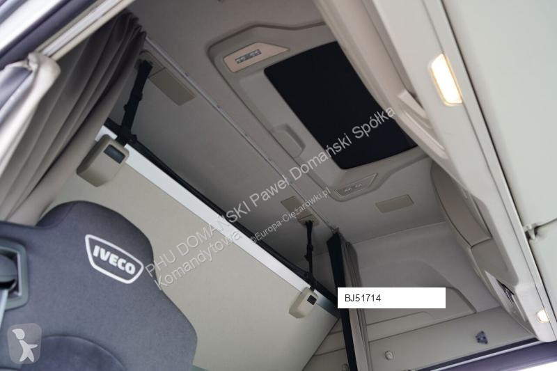 Ciężarówka Iveco / 420 / E 6 / KONTENER + WINDA...