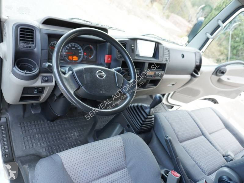 شاحنة Nissan