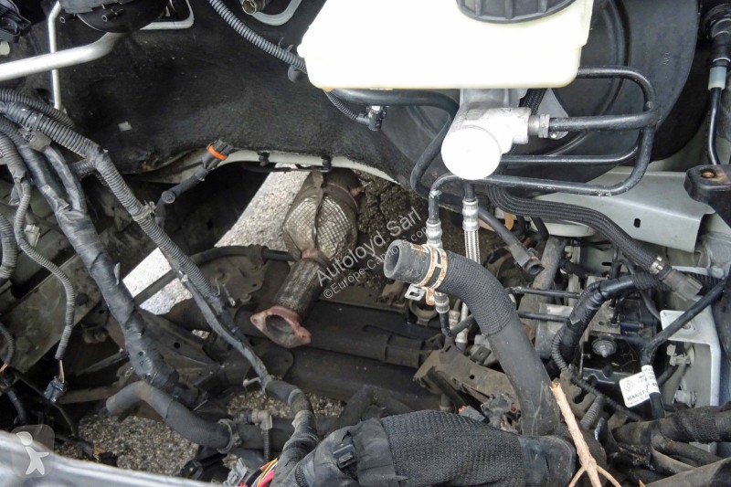 Camion Renault MASTER CAISSE 2,3 DCI 136