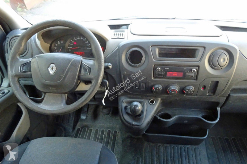 Camion Renault MASTER 2,3 DCI 131 7 PLACES
