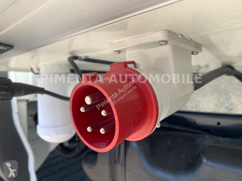 Furgoneta Iveco 70C18A8P -20°C LUFTF AUT LBW...