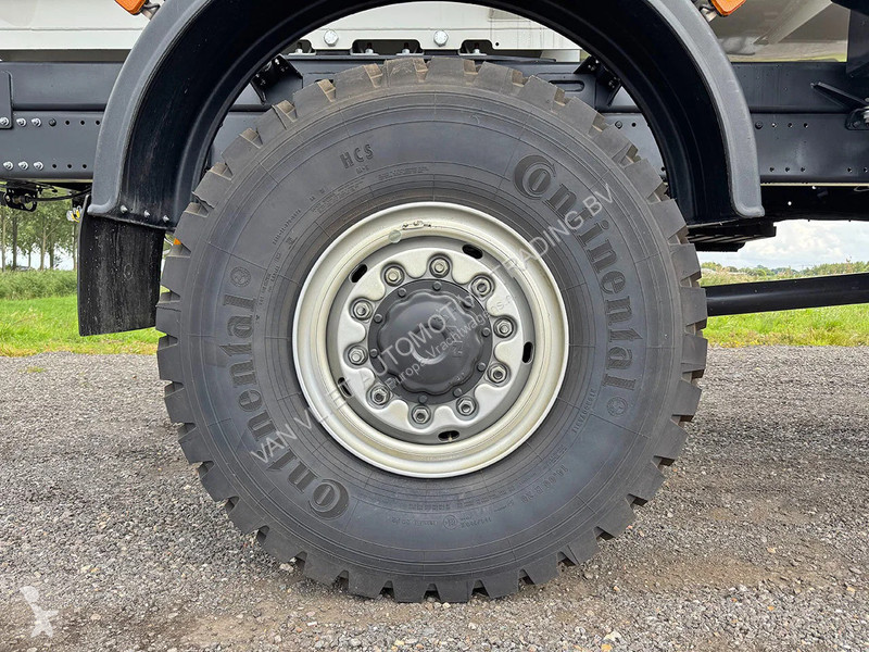 Camión MAN 18.250 BB Fuel Tank Truck (2 units)