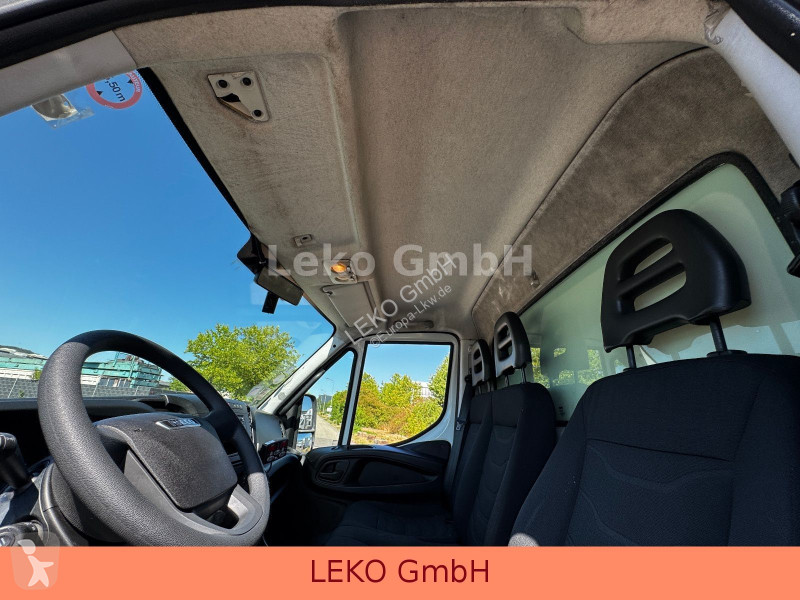 شاحنة Iveco 70C17 Mit Carrier Pulsor 600Mt