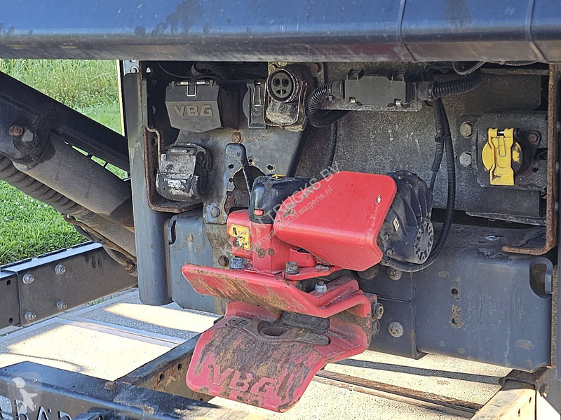 شاحنة DAF 530 SSC 6X2 FAN CARRIER