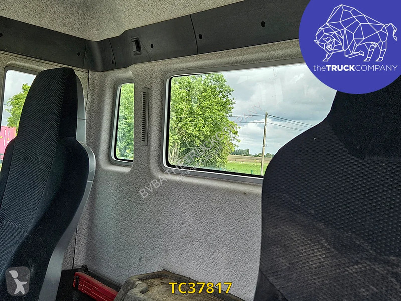 شاحنة MAN 400