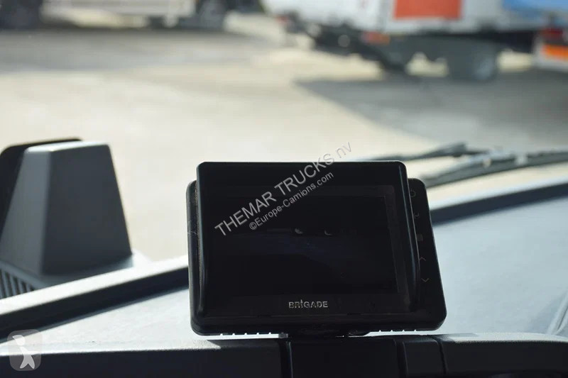 شاحنة Renault C430 Tipper + Crane HMF
