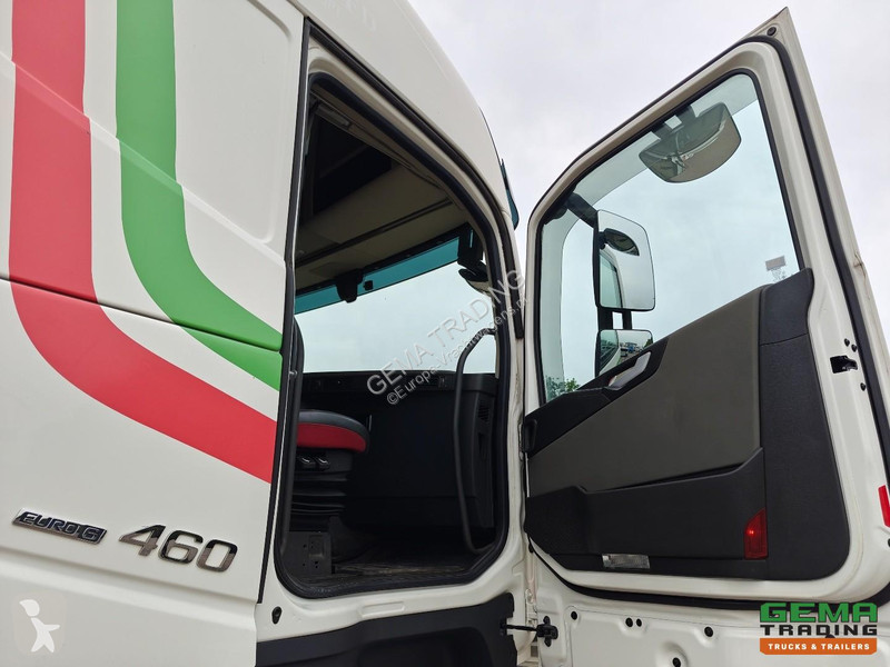 شاحنة Volvo 460 6x4 GlobeTrotter Euro6C - VDL...