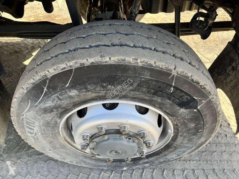شاحنة Mercedes  AXOR 1833 4X4