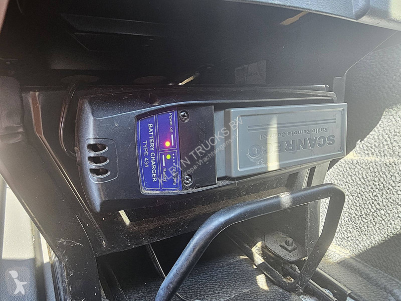 شاحنة Mercedes ATEGO 1221 PALFINGER ONLY127TKM