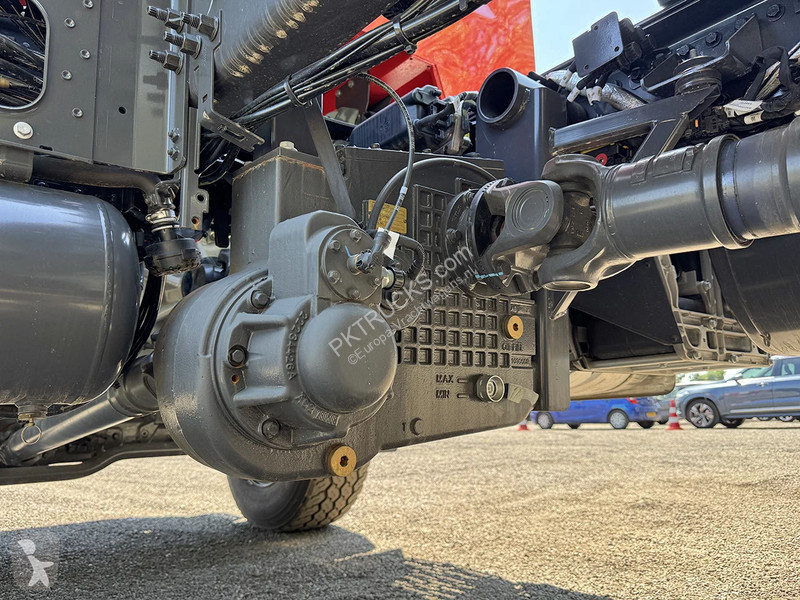شاحنة Renault K P6X6 Medium Chassis Cabin (4...