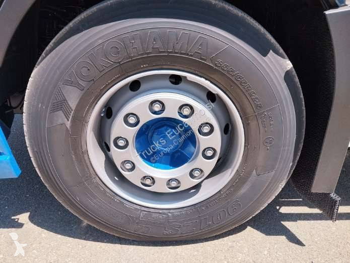 شاحنة Volvo