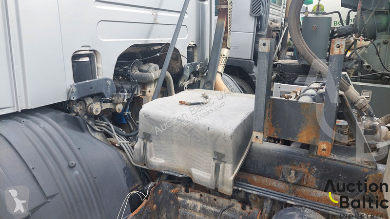 Béton Scania P 94 B
