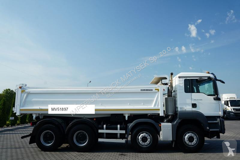 Грузовик MAN TGS 35.420