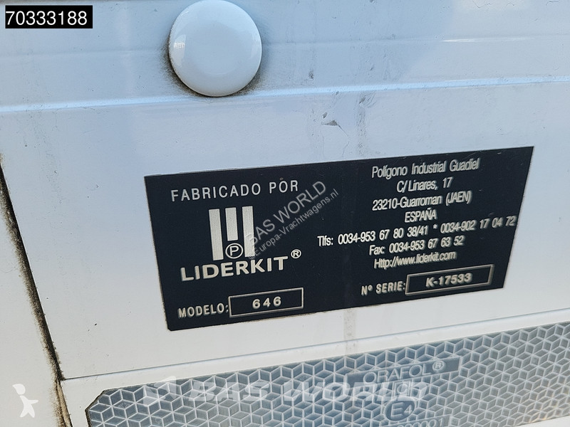 شاحنة DAF XB 230 4X2 12tonner kg Ladebordwand...