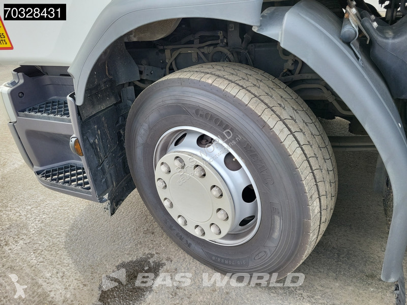 شاحنة Renault D 320 D 4X2 18tonner 0kg...