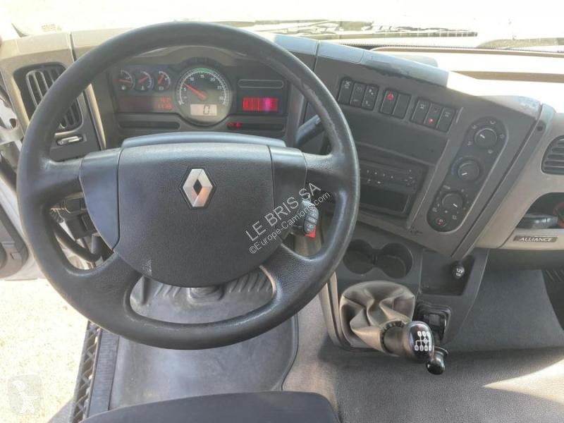 شاحنة Renault  MIDLUM 220