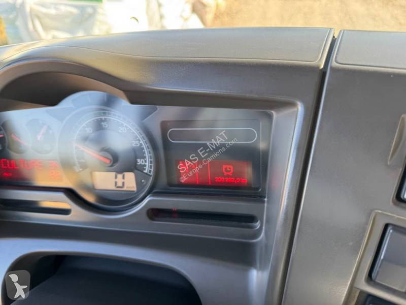 شاحنة Renault