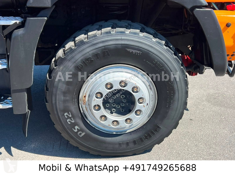 شاحنة Mercedes...