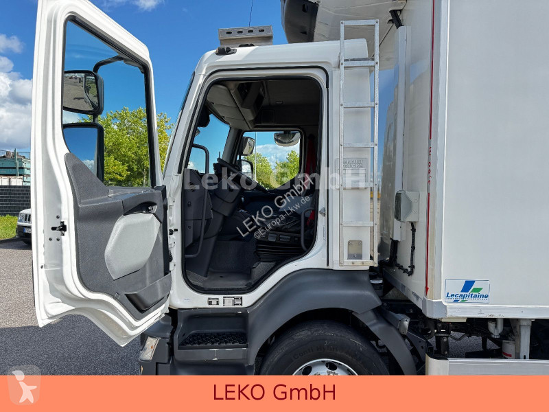 شاحنة Renault D Mit Carrier Sp 850