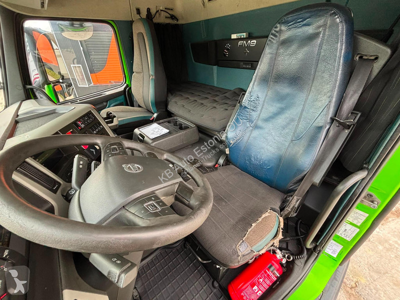 Camion Volvo 370 6x2*4 RETARDER / SUPRA 850 /...