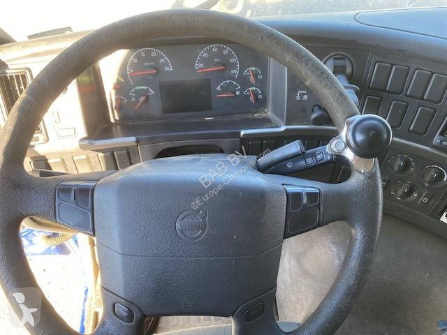 شاحنة Volvo