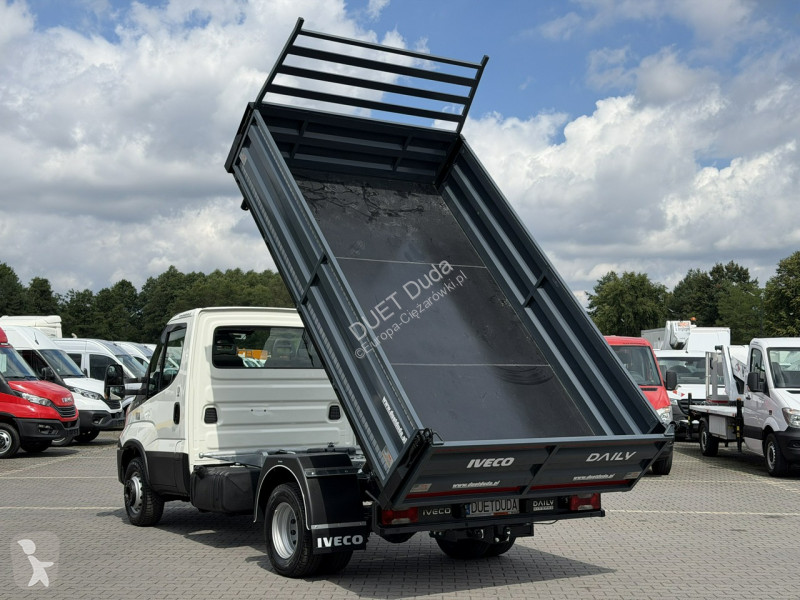 Грузовик Iveco 70C17 Wywrotka 3-stronna z...