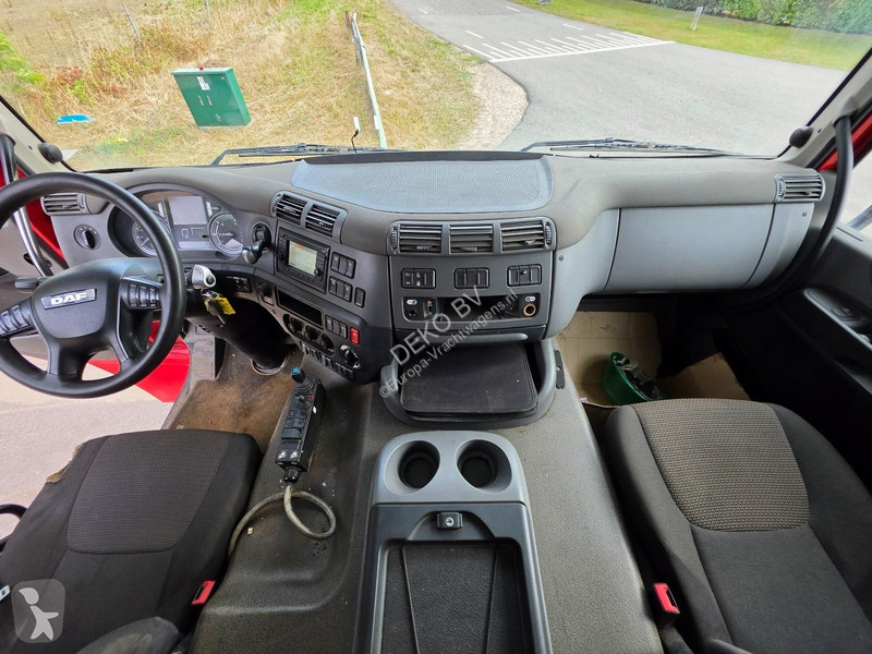 Vrachtwagen DAF 510 Palfinger Z crane. HOOK...