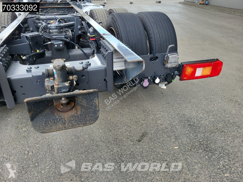 Camion Volvo 460  6X2 chassis Full Air...